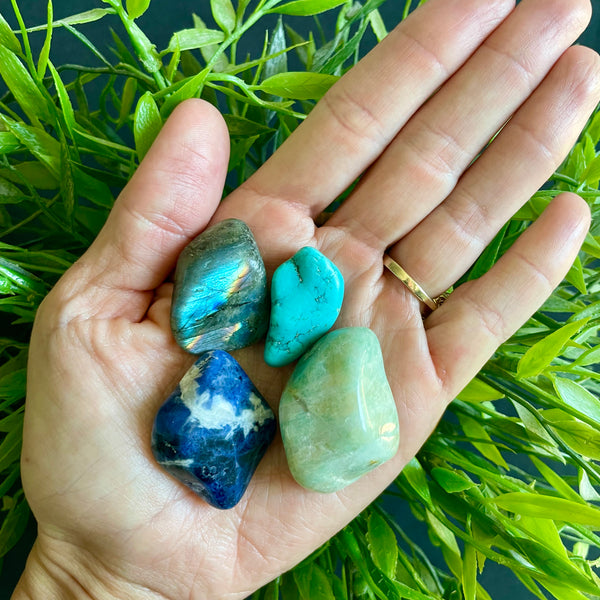 Reiki Crystals for the Throat Chakra